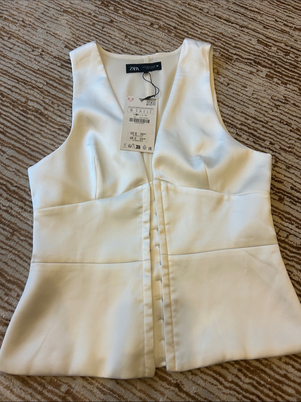 Zara beautiful white satin top